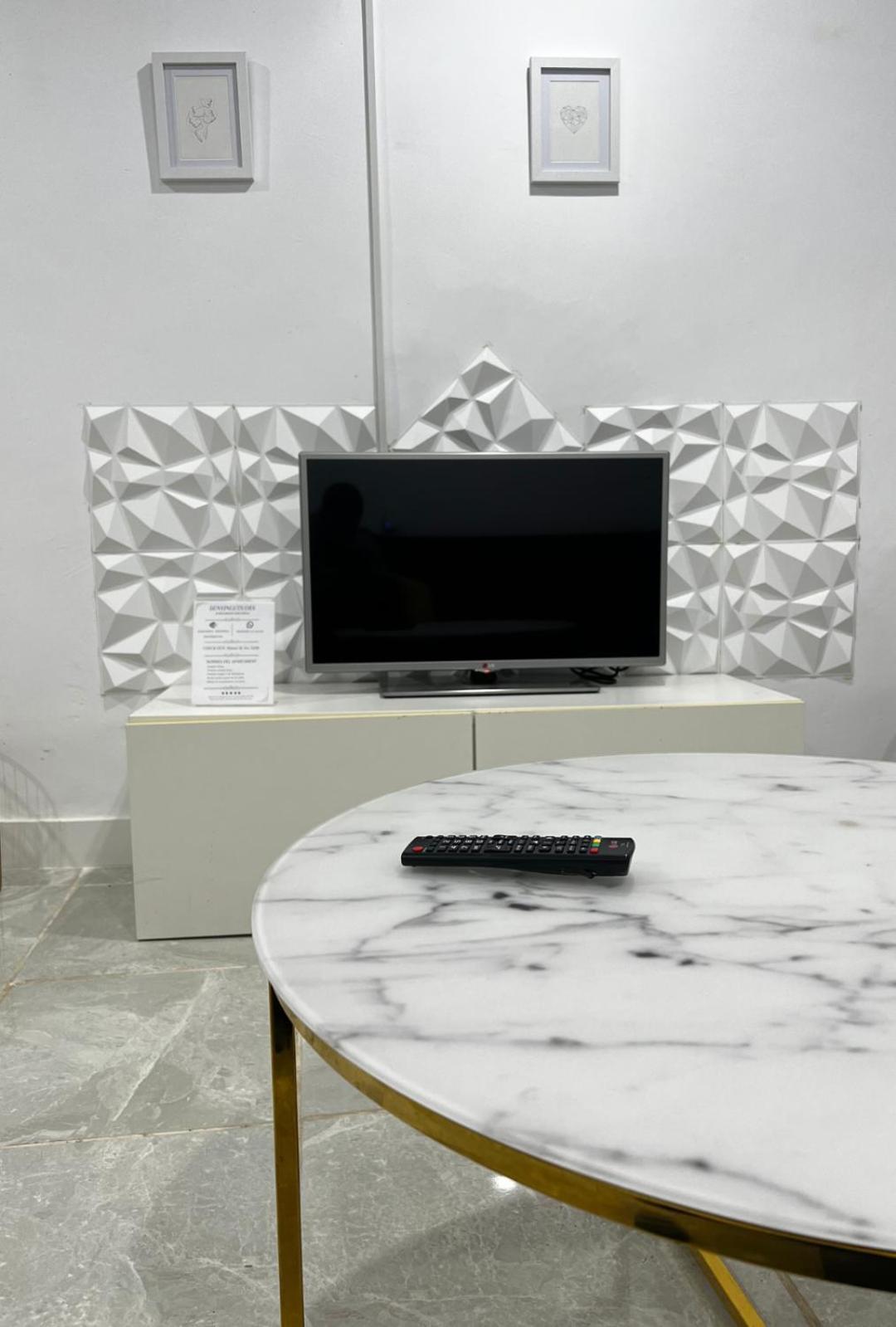 Апартаменты Apartamento Centrico Economico En Berga P1 Экстерьер фото